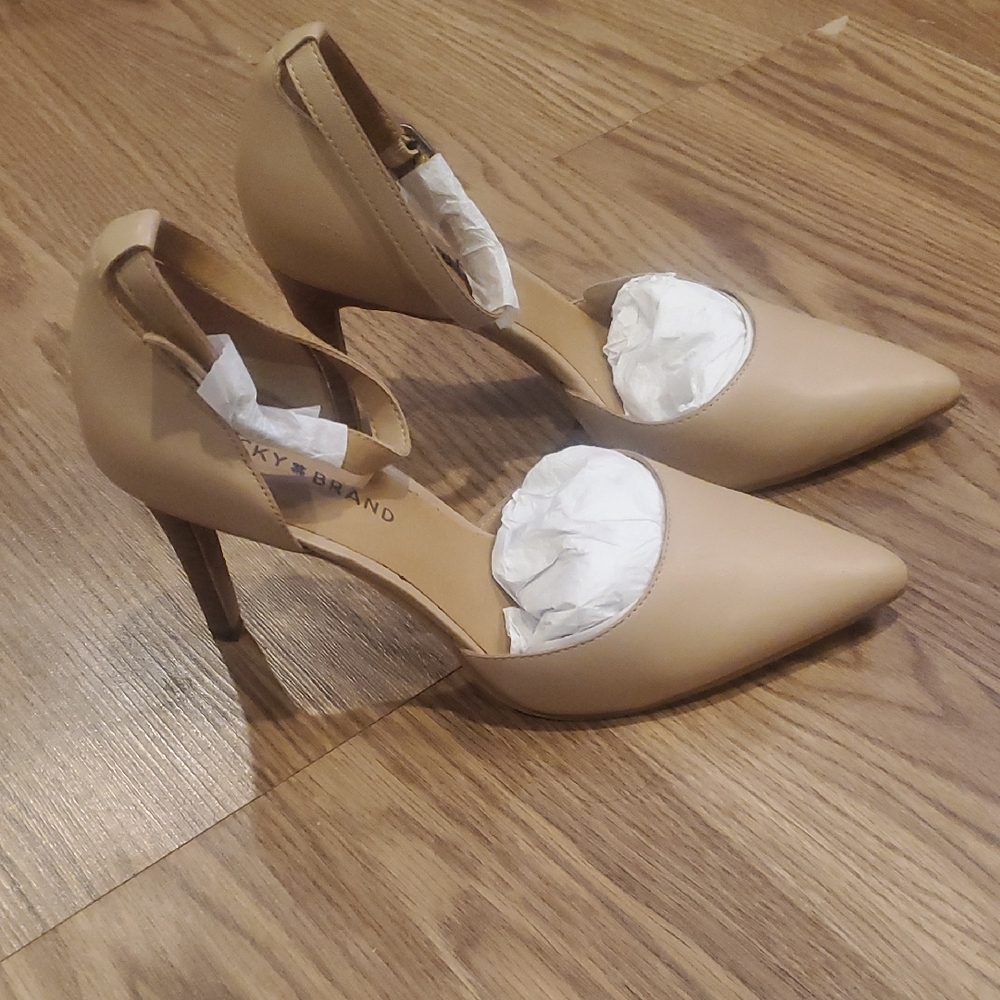 Lucky Brand Nude Pointed D'Orsay Ankle-Strap Heels